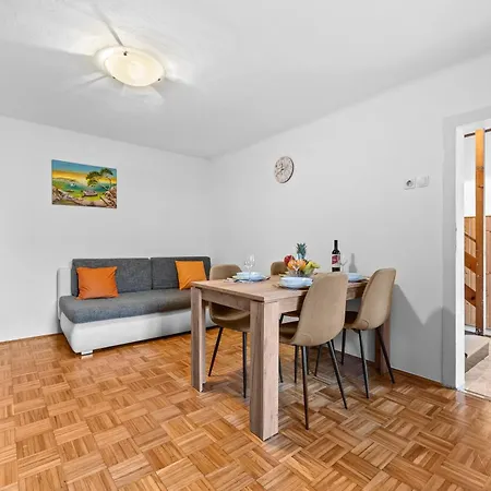 Klaudio Apartamento Medulin