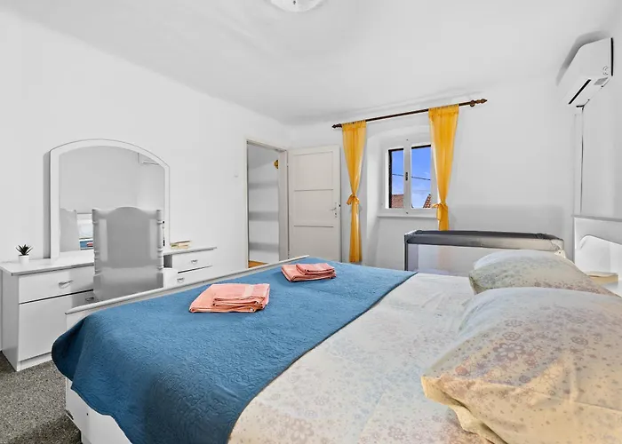 Klaudio Apartman